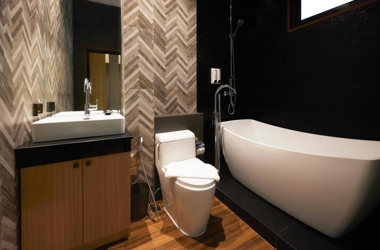Sand Dollar Boutique Hotel Bang Sare Esterno foto